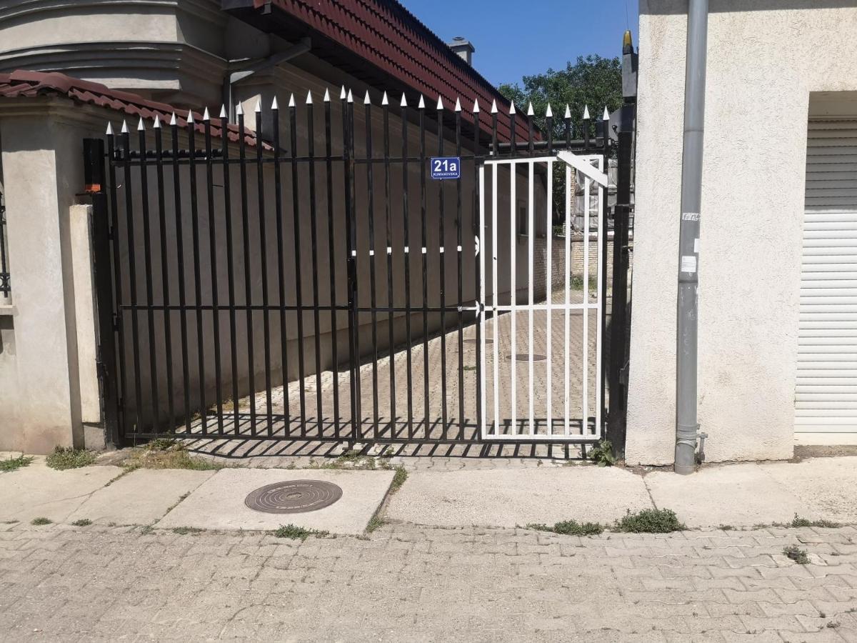 Apartment Sladana I Luna Суботица Екстериор снимка